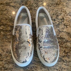 Tory Burch size 8 glitter sneakers